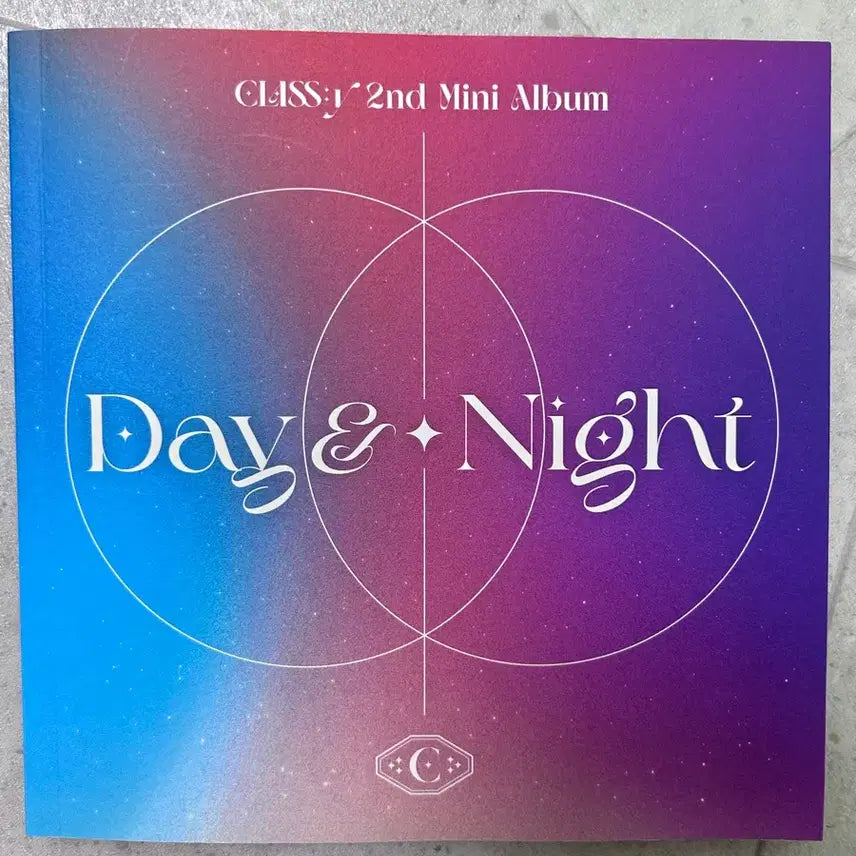 [BUNJANG] CLASS:y Album w/ Riwon Photocard / 클라씨 앨범
