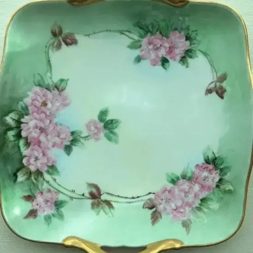 [BUNJANG] Antique French Limoges Two-Handle Hand-Painted Plate with Gold Trim / 앤틱 프랑스 리모지 핸페접시
