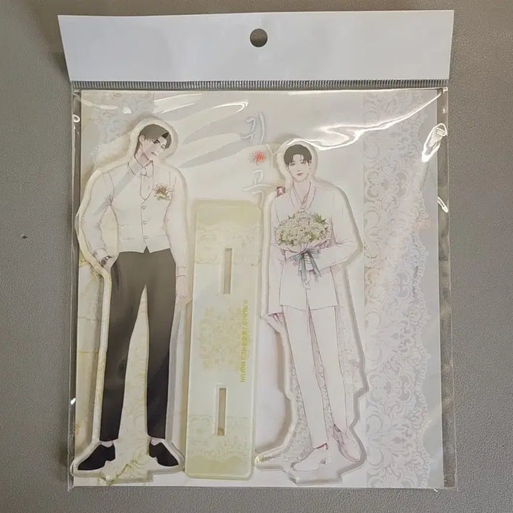 [BUNJANG] Gwiyagok Mopeun Acrylic Wedding / [귀야곡] 모펀 아크릴 스텐드 웨딩