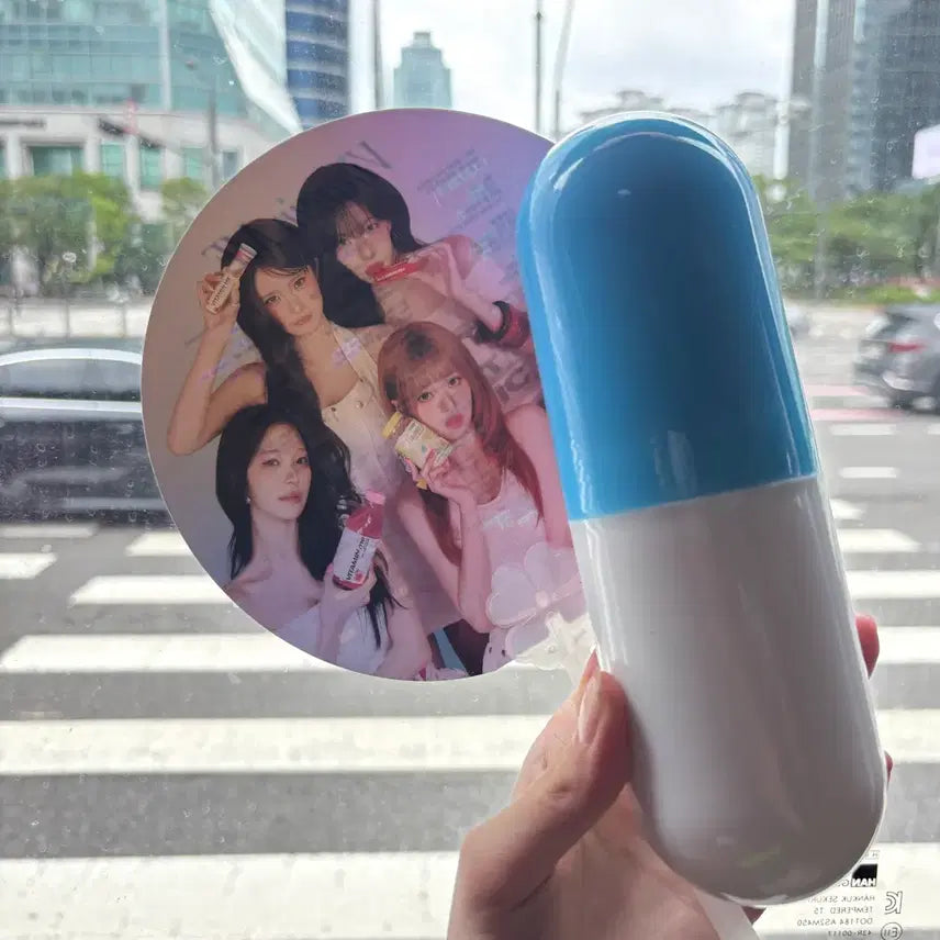 [BUNJANG] Fromis_9 Music Bank Vitamin Umbrella &amp; Fan Bundle / 프로미스나인 공방 우산 부채