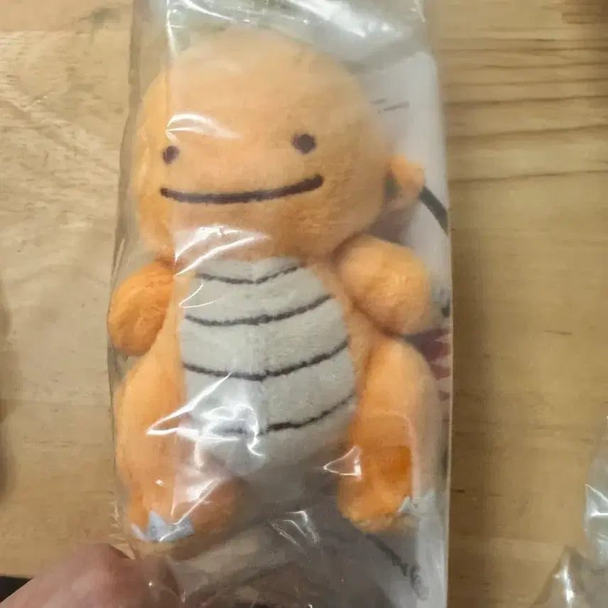 [BUNJANG] Pokemon Metamong Dragonite Transformation Keyring / 포켓몬스터 변신메타몽 망나뇽 키링