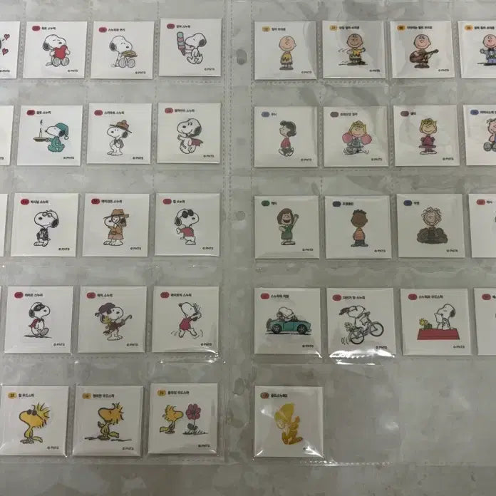 [BUNJANG] Snoopy Sticker Collection Set (45 + 1 Gold) / 스누피 띠부씰 판매 45종 + 1종 금스누피