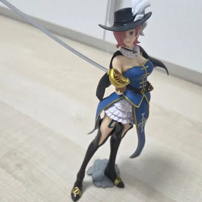 [BUNJANG] Banpresto One Piece Treasure Cruise World Journey Vol.2 Vinsmoke Reiju Figure / 반프레스토 원피스 트레저 크루즈 월드 저니 Vol.2 빈스모크 레이쥬