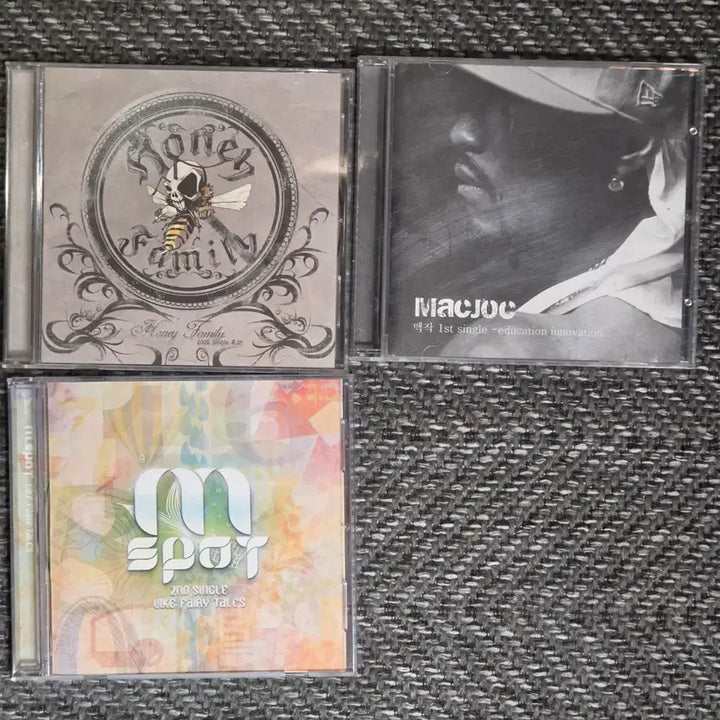 [BUNJANG] 12 Vintage Korean Pop CDs Bundle Set (Fin.K.L, S.E.S., god, Shinhwa, Sechs Kies, Lee Ki Chan, Cultwo) / [일괄]1세대 아이돌 가요 CD 12장 (핑클1집, SES1집, god, 신화, 젝키) 이기찬 컬투