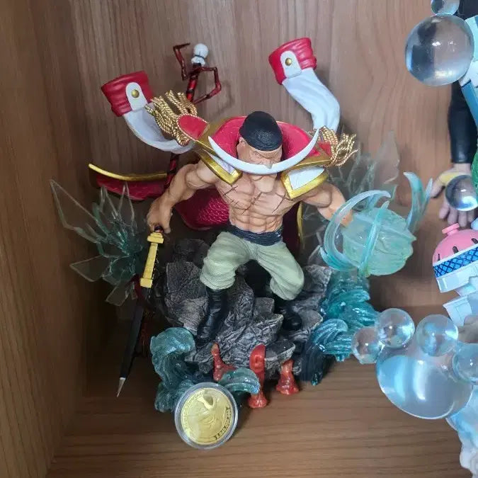 [BUNJANG] One Piece Whitebeard Resin Statue / 원피스 흰수염 레진 피규어