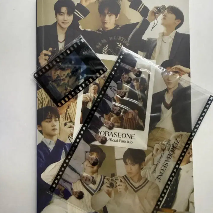 [BUNJANG] ZB1 1st Fanclub Kit (Photocard &amp; ID Card Excluded) / 제베원 1기 팬클럽 키트