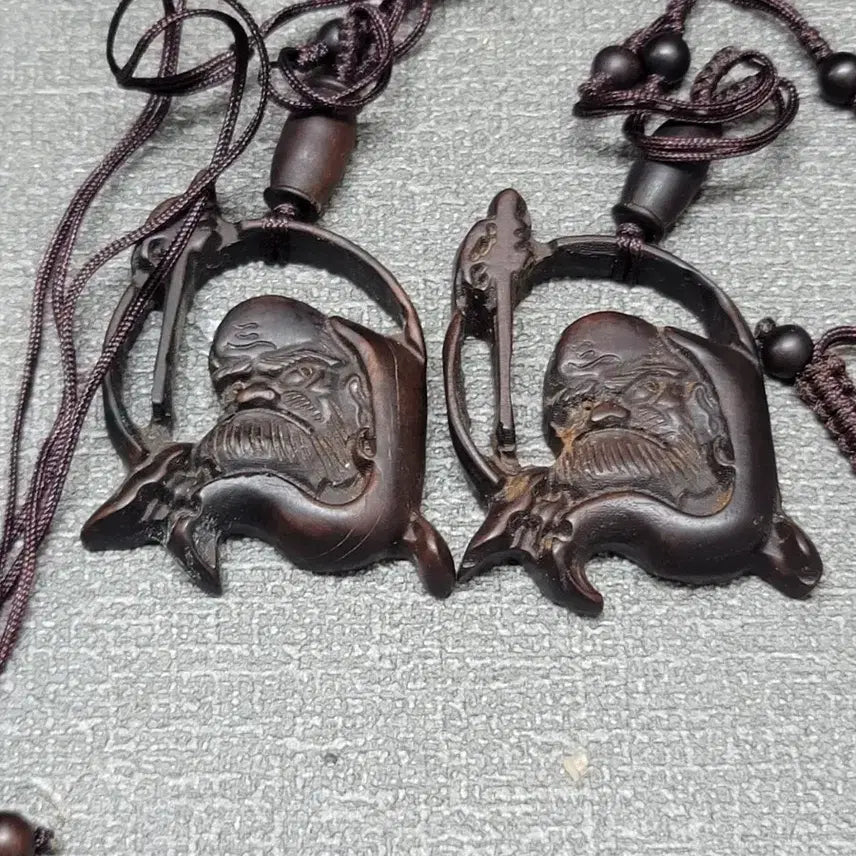[BUNJANG] Jujube Wood Bodhidharma Amulet Set / 달마대사 대추나무 호신불 2점 일괄