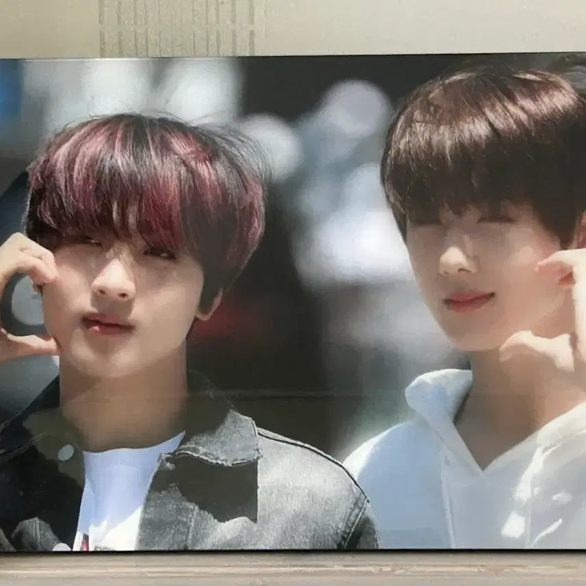 [BUNJANG] NCT Dream Jisung Haechan A4 Frame / 엔시티 드림 nct dream 지성 해찬 액자 프레임 a4사이즈
