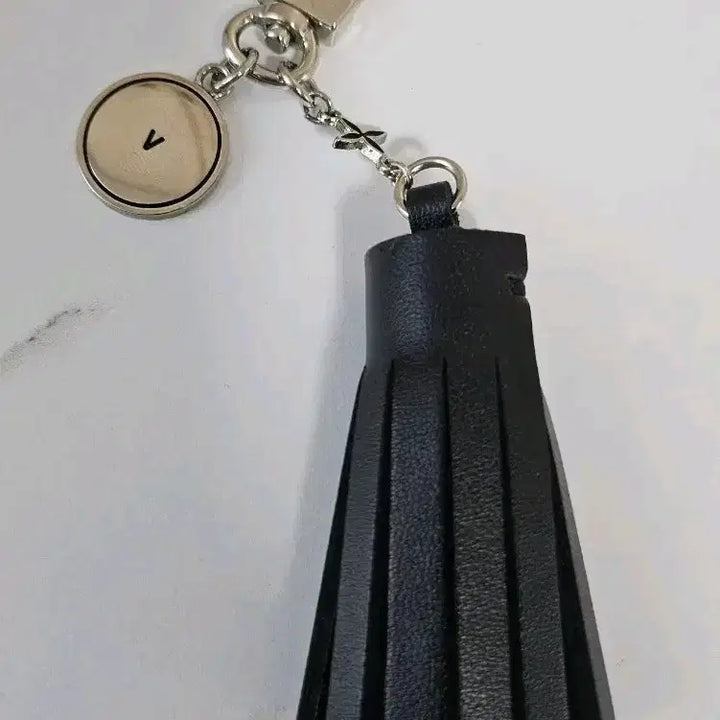 [BUNJANG] BTS Wings Tour Tassel Keyring / (미사용 새상품)BTS 방탄 굿즈 윙즈투어 태슬키링