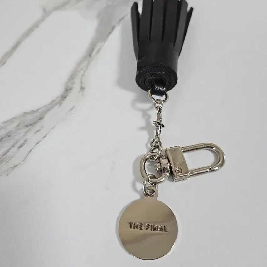 [BUNJANG] BTS Wings Tour Tassel Keyring / (미사용 새상품)BTS 방탄 굿즈 윙즈투어 태슬키링