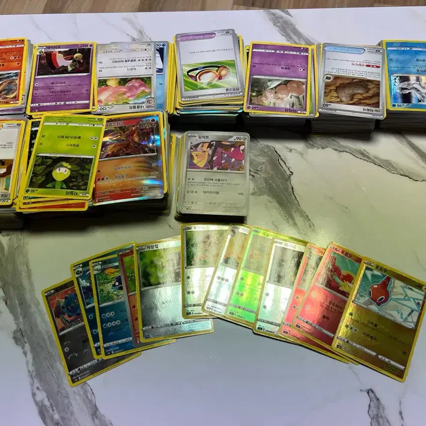 [BUNJANG] Pokemon Korean Cards Bundle (Approx. 1000 cards) with Monster Ball Mirror Cards (Approx. 10 cards) / 포켓몬카드 한글판 약 1000장 일괄 / 몬스터볼 미러 약 10장 포함