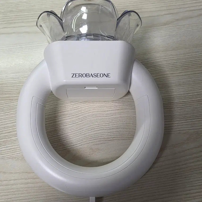 [BUNJANG] ZEROBASEONE Rose Bong Lightstick / 제로베이스원 로즈봉 응원봉 양도 판매