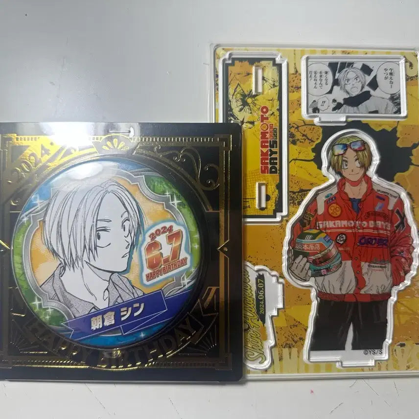 [BUNJANG] Sakamoto Days Asakura Shin 2024 Birthday Diorama Acrylic Stand &amp; Can Badge Set (Sealed) / 사카모토데이즈 아사쿠라 신 2024 생일 디오라마 아크릴 스탠드 캔뱃지 미개봉