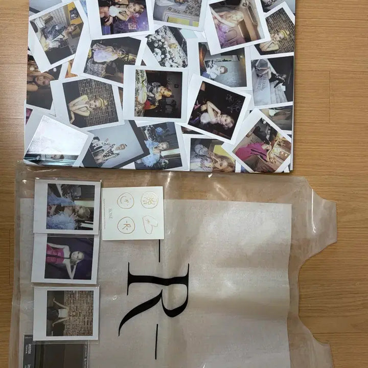 [BUNJANG] BLACKPINK Rosé Photobook 1st Pre-order Bundle Set / 블랙핑크 로제 포토북 1차예약판매 일괄