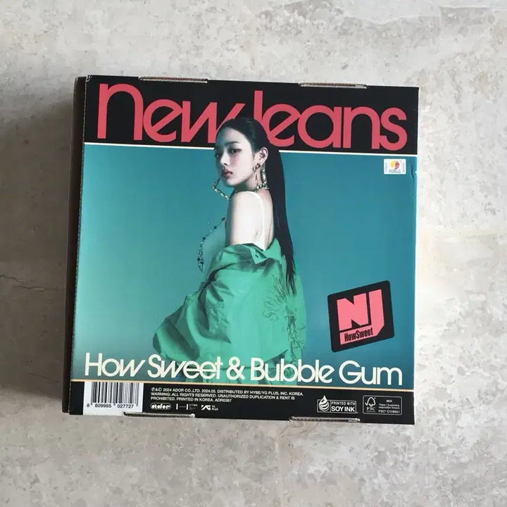 [BUNJANG] NewJeans Minji How Sweet Album + Weverse Photocard / 뉴진스 민지 how sweet 앨범 (+위버스 포카)