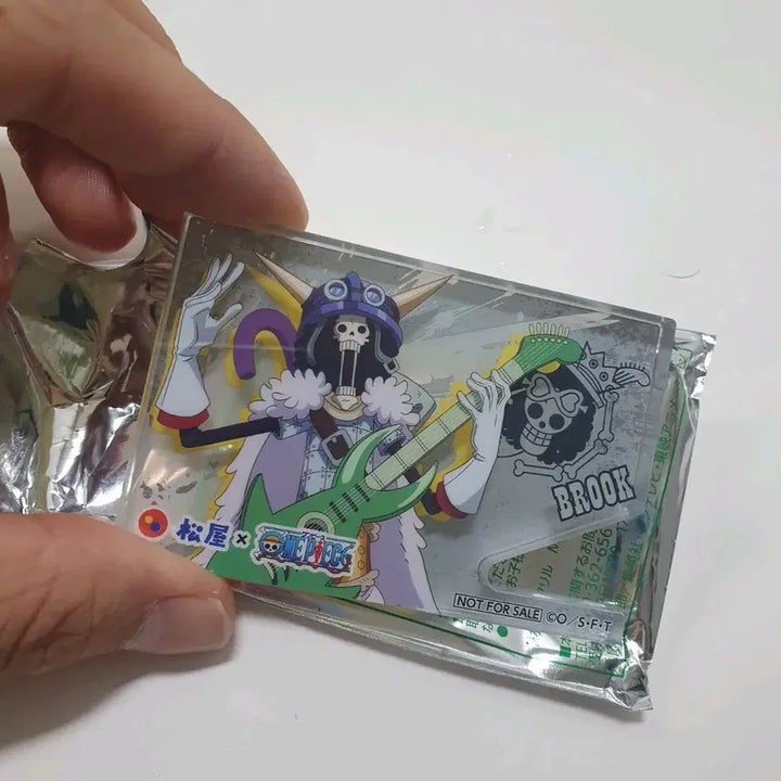 [BUNJANG] One Piece Brook Acrylic Stand / 원피스 브룩 아크릴 스탠드