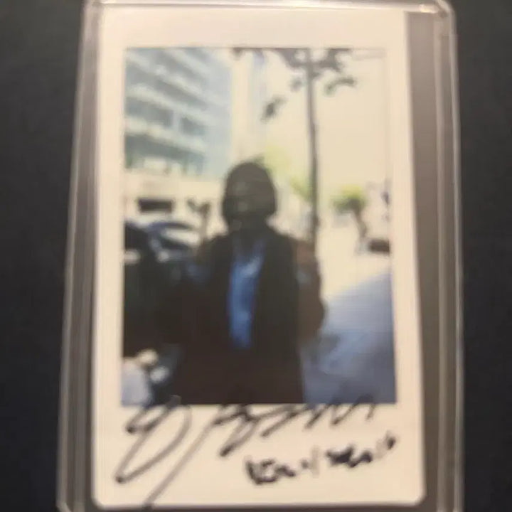 [BUNJANG] Lee Hyun Signed Polaroids / 모델 이현이 친필 싸인 폴라 260509
