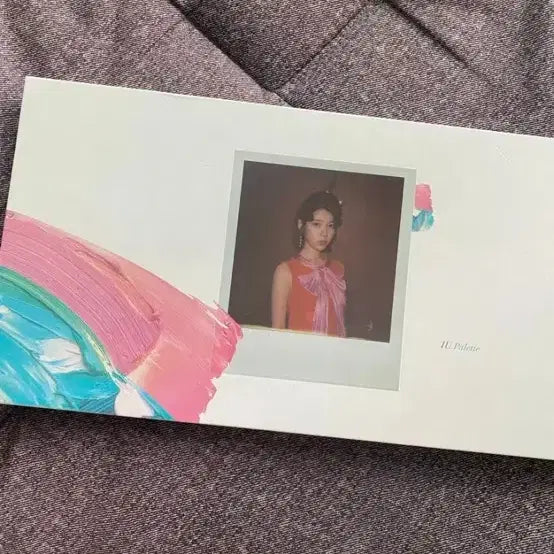 [BUNJANG] IU Palette Album Unsealed / 아이유 팔레트 개봉앨범 판매해요(판매중)