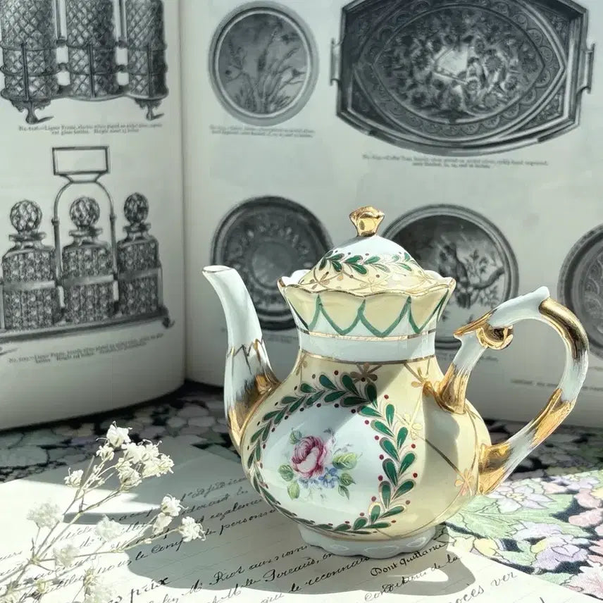 [BUNJANG] Antique Regal Hand-Painted Miniature Teapot / 영국 빈티지 Regal 핸드페인티드 미니어처 티팟