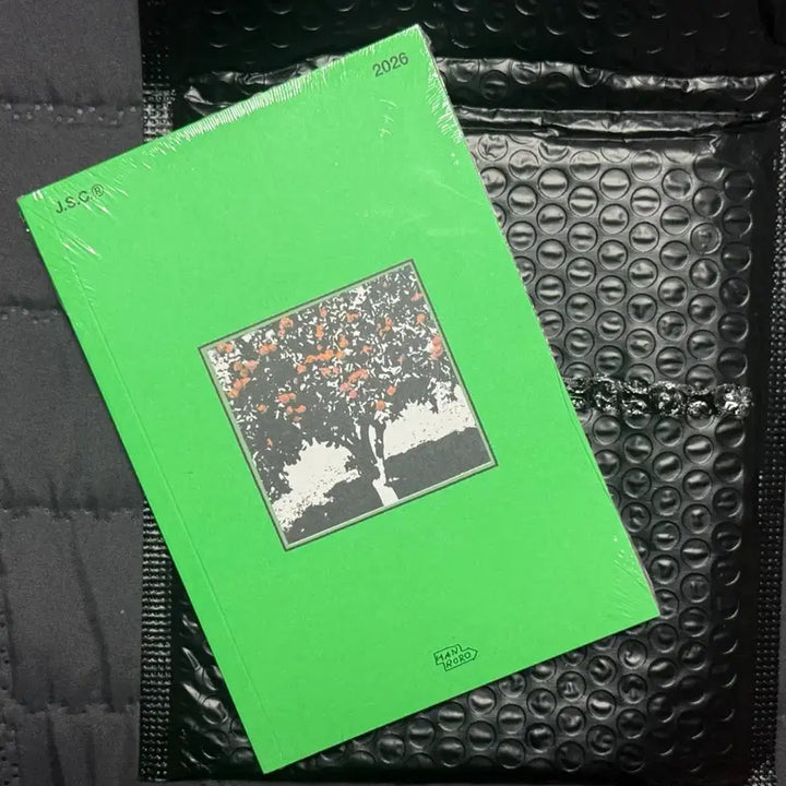 [BUNJANG] Hanro-ro Diary (Sealed) / 한로로 다이어리 (미개봉)