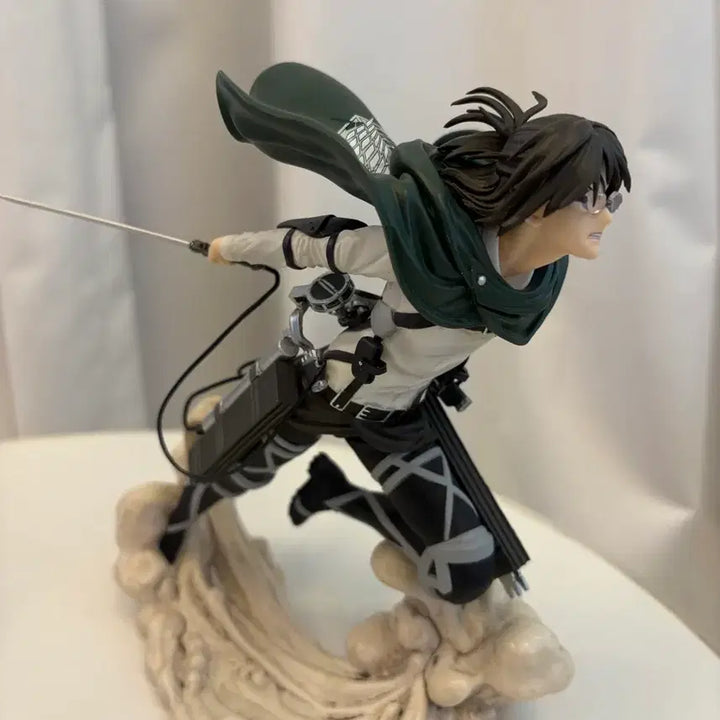 [BUNJANG] Attack on Titan Ichiban Kuji Eren, Annie, Hange, Levi Bundle Set / 진격의 거인 제일복권 에렌 애니 한지 리바이일괄