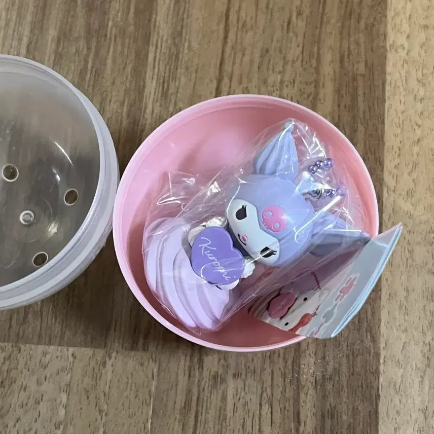 [BUNJANG] Sanrio Kuromi Whipped Cream Gacha Figure / 산리오 휘핑크림 생크림 가챠 쿠로미 판매