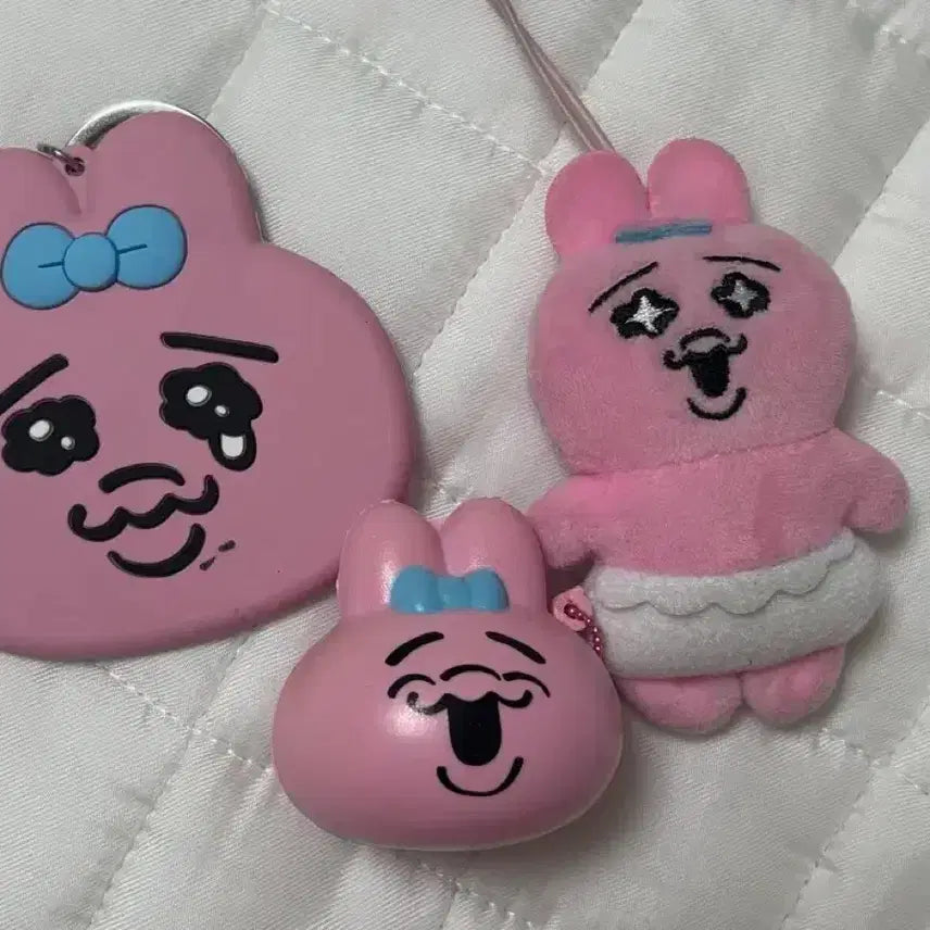 [BUNJANG] Japanese Gachapon Plush Toy &amp; Squeeze Keychain Set / 일본 가챠에서 뽑은 인형과 스퀴시키링 판매합니다 !