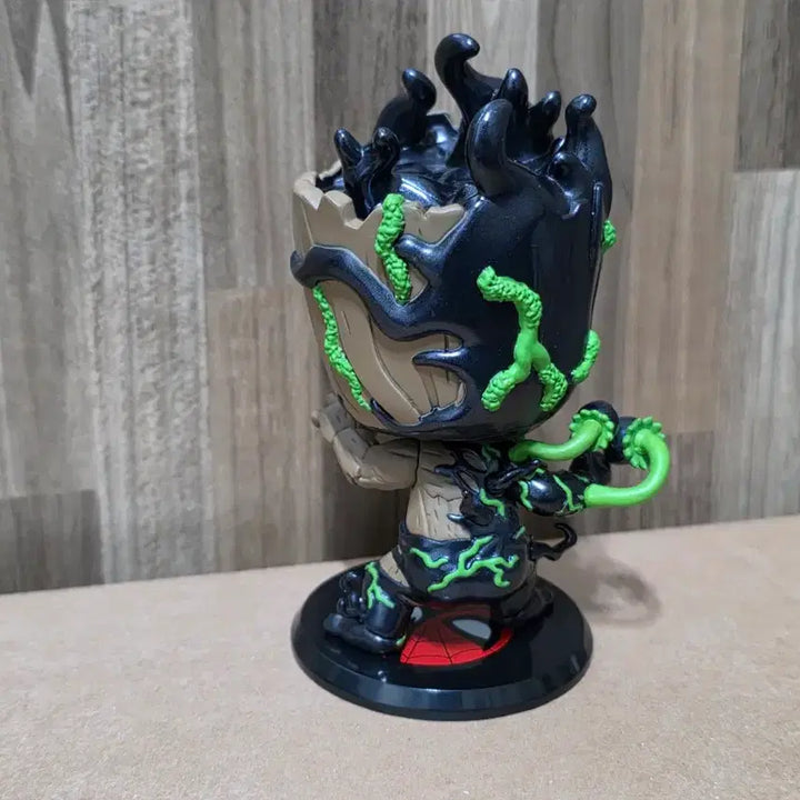 [BUNJANG] Hot Toys Cosbaby Venomized Groot Figure / 핫토이 코스베이비 베놈 그루트 피규어