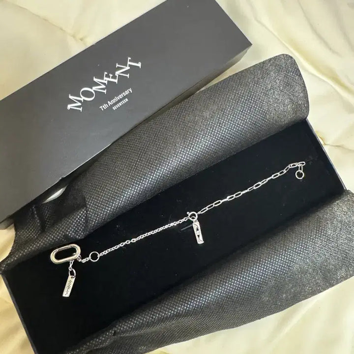 [BUNJANG] SEVENTEEN 7th Anniversary Bracelet / 세븐틴 7주년 팔찌