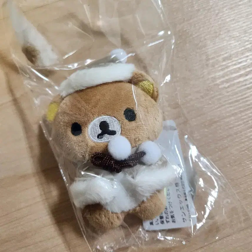 [BUNJANG] Rilakkuma Christmas Mini Doll Winter Costume / 리락쿠마 크리스마스 미니 인형 겨울 코스튬