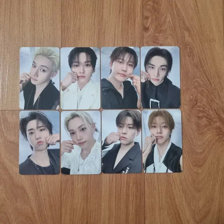 [BUNJANG] Stray Kids Run It Concert Online Photocard Set / 스트레이키즈 런잇 콘서트 온라인 MD 포토카드 (포카) 세트