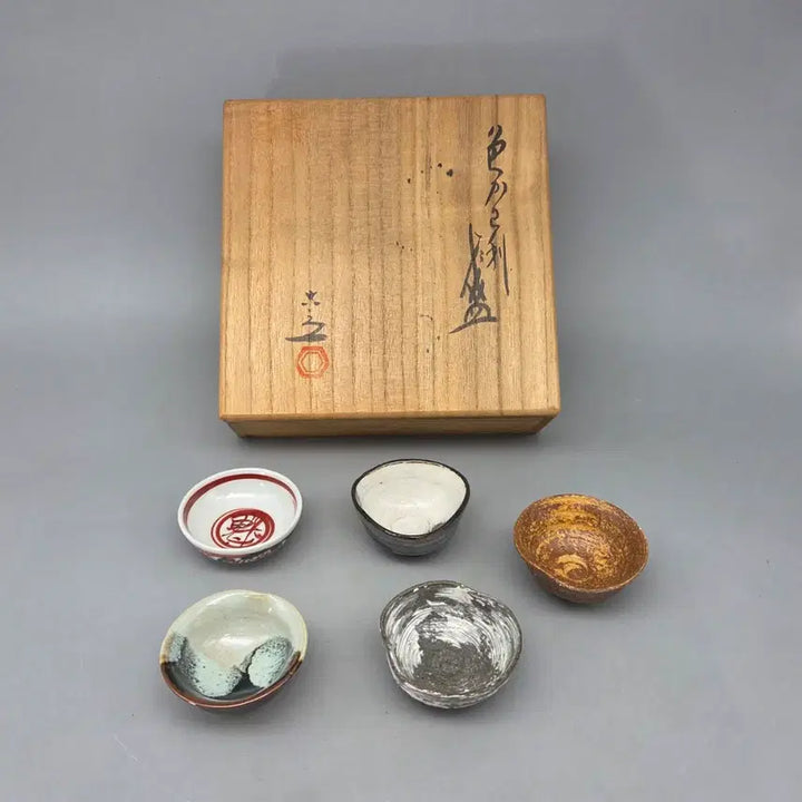 [BUNJANG] 5th Kiyomizu Rokubei Celadon Hexagonal Dot Pattern Tea Cup Set with Original Box / 골동품 차도구 진품 5대 청수육병위 잔 5인 제박스 포함