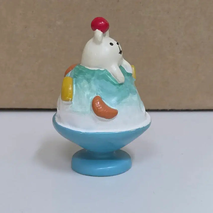 [BUNJANG] Bingsu Bear Figure / 빙수 곰 피규어