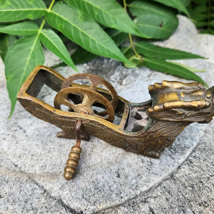 [BUNJANG] Brass Dragon Inkwell / 황동(청동) 용 먹통