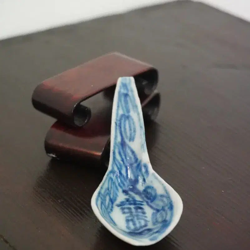 [BUNJANG] Qing Dynasty Blue and White Porcelain Spoon / 청말 민국 청화백자 수저