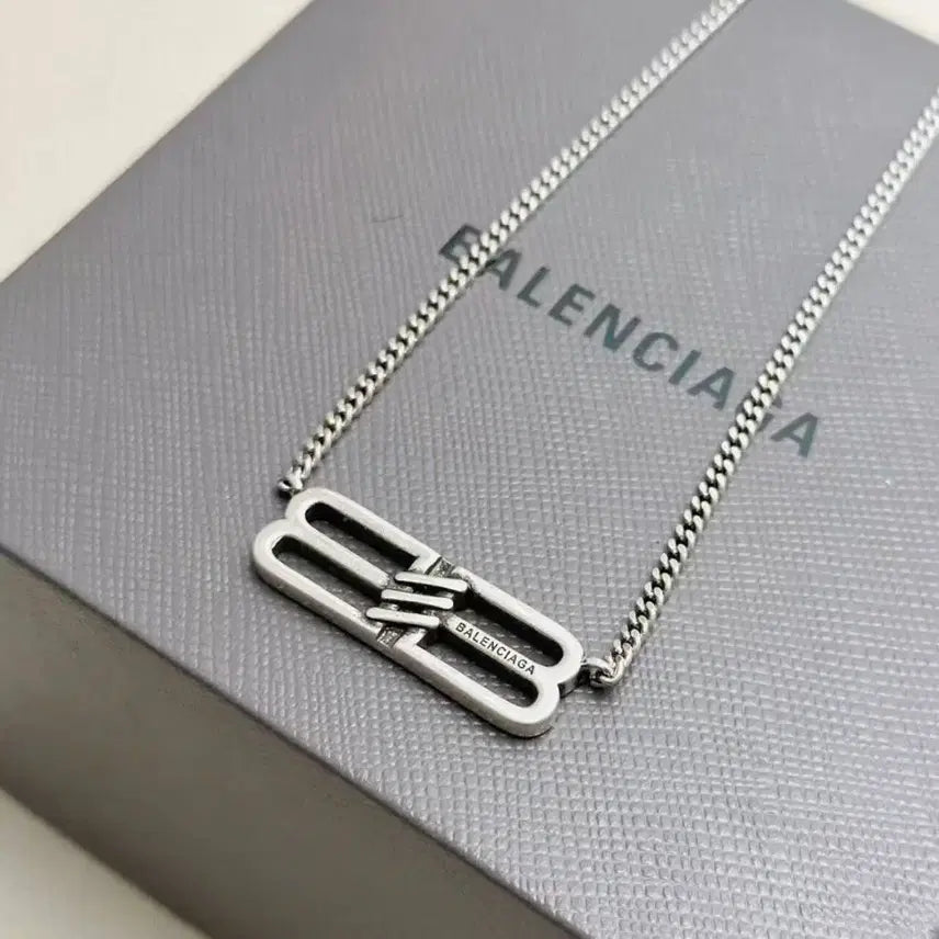 [BUNJANG] Balenciaga BB Necklace Silver / 발렌시아가 BB 네크리스 실버
