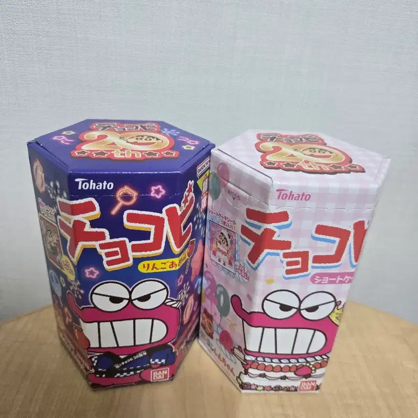 [BUNJANG] Crayon Shin-chan "Choco-bi" 20th Anniversary Limited Edition Shortcake &amp; Ring-o-ame Flavors (2 types) / 짱구 링고아메맛 초코비 2026 쵸코비 20주년 한정판 쇼트케이크맛