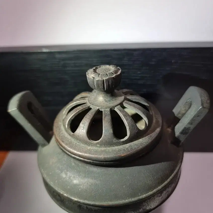 [BUNJANG] Antique Bronze Incense Burner / 오래된 동 향로