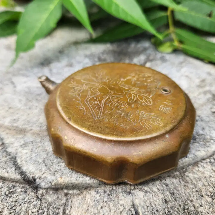 [BUNJANG] Yeongbojae Brass Octagonal Inkstone / 황동 능형 8각연적 .영보재