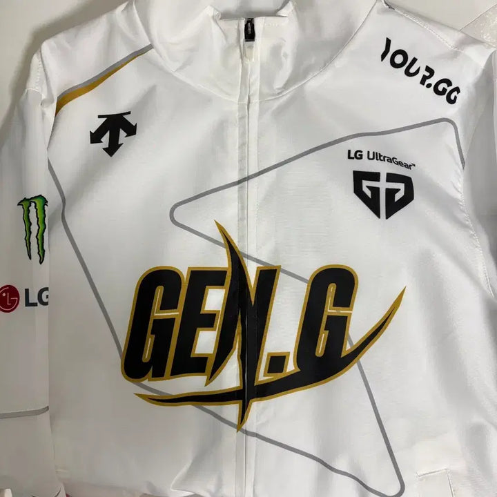 [BUNJANG] Descente x Gen.G 2024 Worlds Jacket Uniform Chovy White Size 90 / 데상트&amp;젠지 24월즈 자켓 유니폼 쵸비