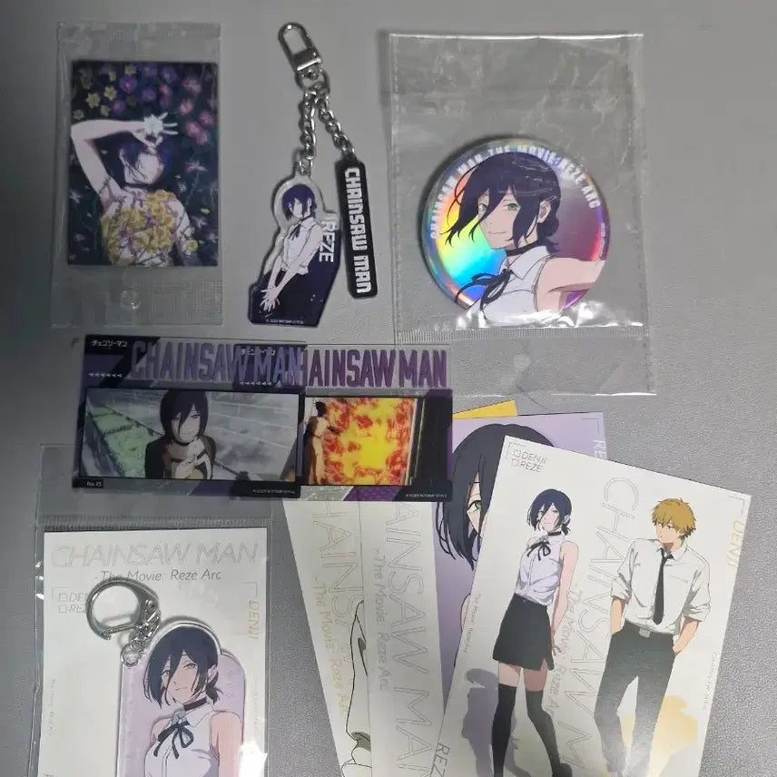 [BUNJANG] Chainsaw Man Ryukyu Goods Bundle Set (Can Badge, Card, Acrylic Keyring, etc.) / 일괄) 체인소맨 레제 굿즈 판매(캔뱃지, 카드, 아크릴 키링 등)