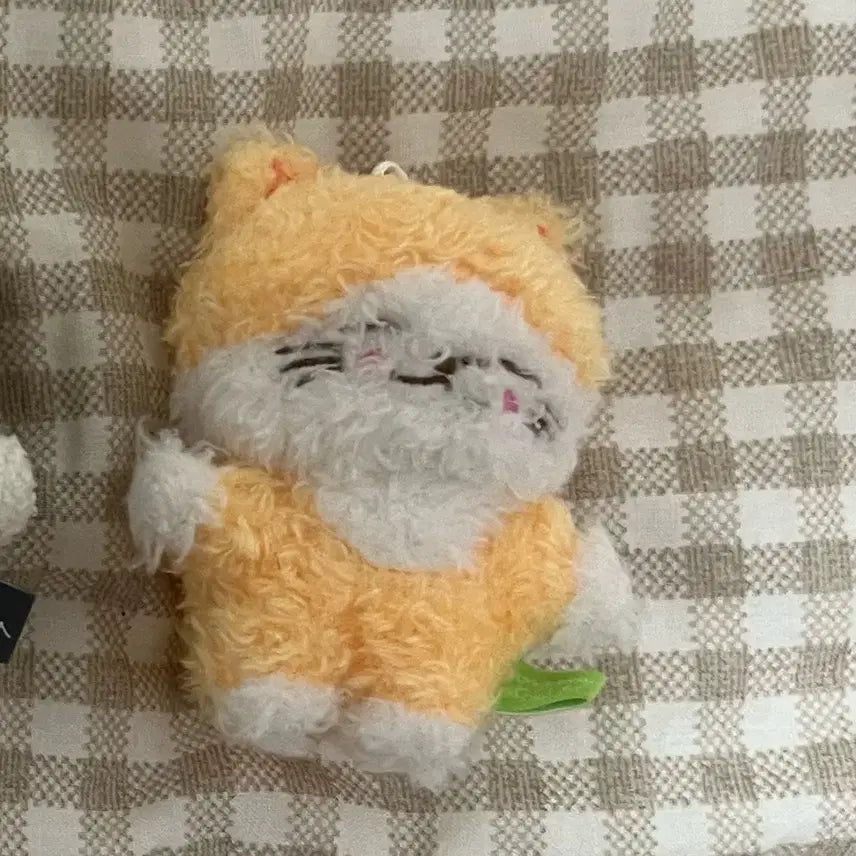 [BUNJANG] ONF Minkyun Onkkomizu Mungdungi Magnet Doll / 온앤오프 민균 온꼬미즈 뀬둥이 마그넷 인형