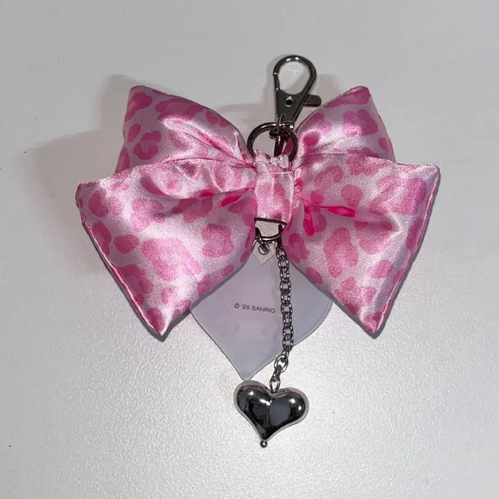 [BUNJANG] Sanrio Monotone Animal Ribbon Gyaru Strap - My Sweet Piano / 산리오 모노톤 애니멀 리본 갸루 스트랩 - 마이스윗피아노