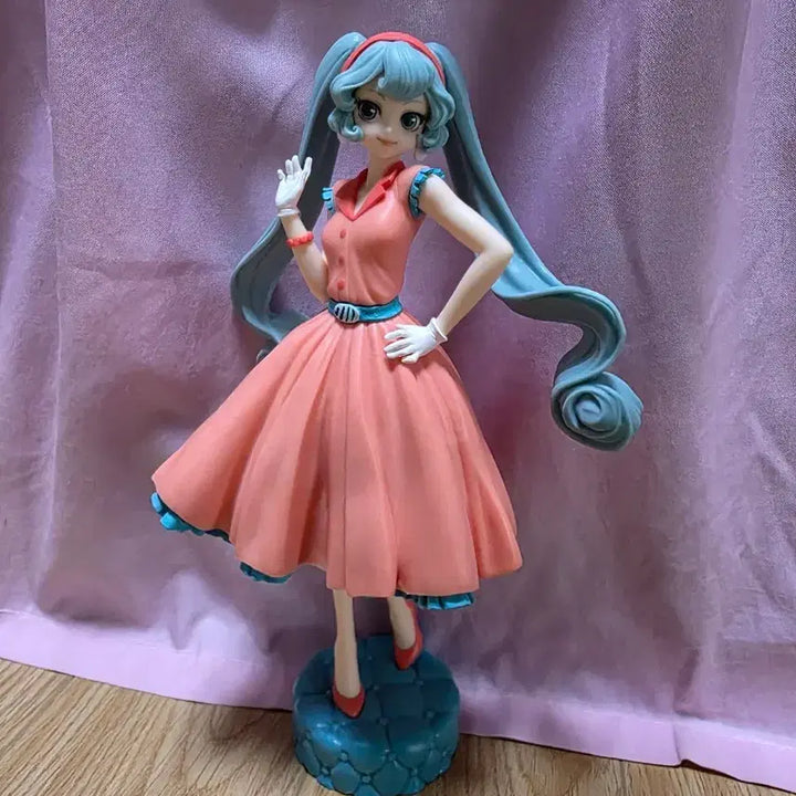 [BUNJANG] Hatsune Miku World Journey Figure (Box Not Included) / [택포] 하츠네 미쿠 월드 저니 피규어 (박스 없음)