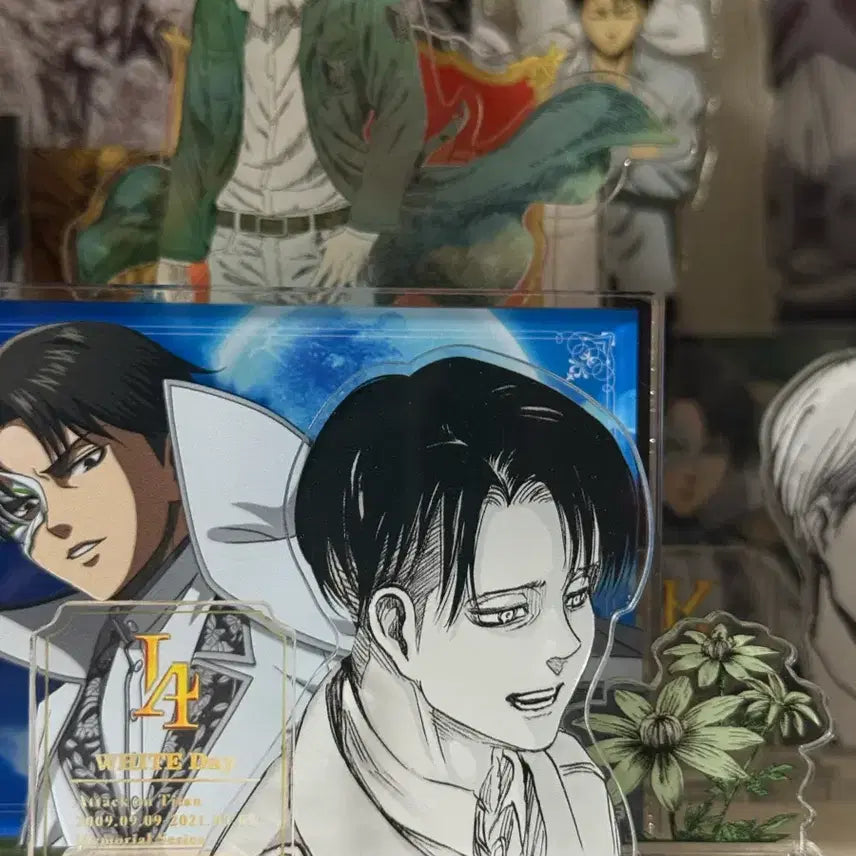[BUNJANG] Attack on Titan Levi White Day Acrylic Stand / 진격의거인 진격거 리바이 화이트데이 아크릴
