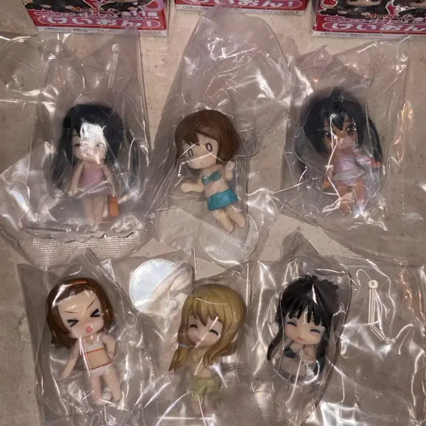 [BUNJANG] K-On! Nendoroid Puchi Swimsuit Figure Bundle Set (6 Types) / (미개봉/일괄)케이온 넨도로이드 푸치 수영복 피규어 아즈 사미오유이리츠무기