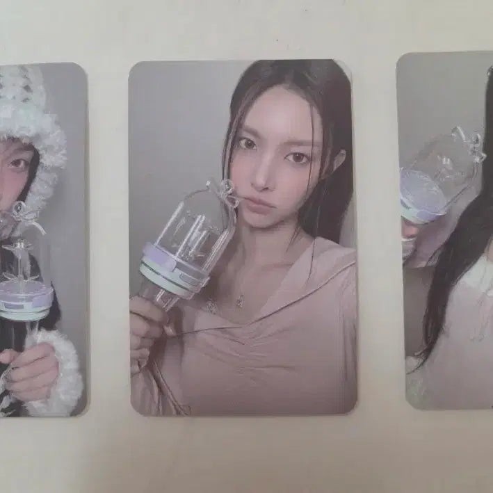 [BUNJANG] ILLIT Yoona Mohca Iroha Photocard Bundle Set / 아일릿 글릿봉 윤아 모카 이로하 포토카드일괄