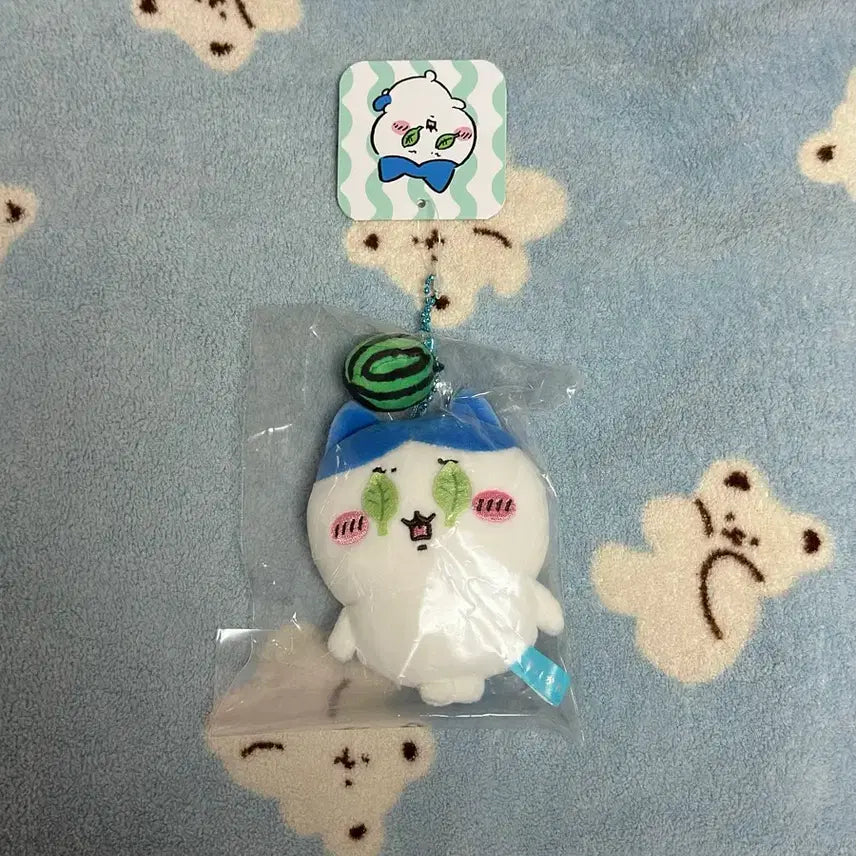 [BUNJANG] Chiikawa Watermelon Smashing Hachiware Mascot / 치이카와 수박깨기 하치와레 마스코트