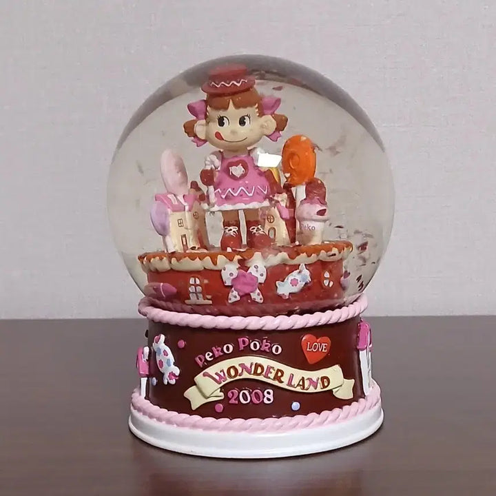 [BUNJANG] Peko-chan Wonderland Theme Snow Globe / 페코짱 스노우볼 팝니다