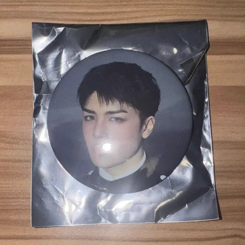[BUNJANG] We On Part Pop-up Can Badge Maki / 위온파 팝업 캔뱃지 마키